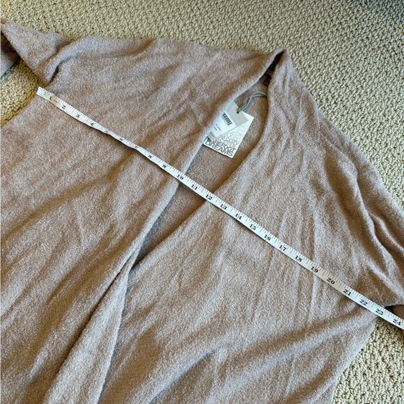 NWT Barefoot Dreams CozyChic Lite Island Wrap Cardigan Size Large / XL Taupe - Picture 10 of 10